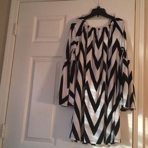 Black and White Chevron Striped Dress